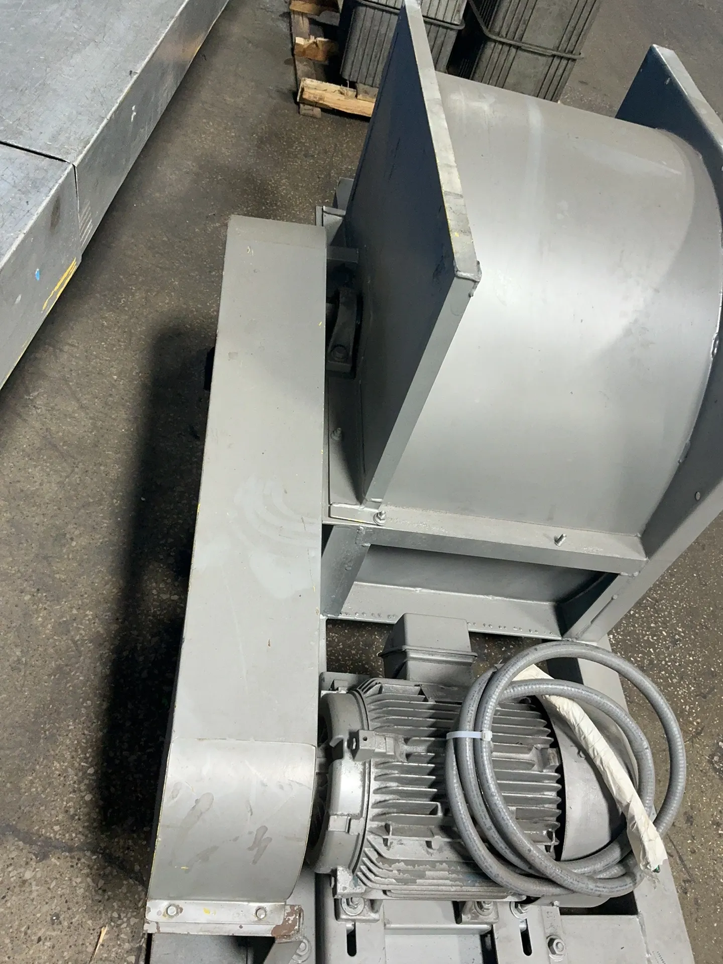 Centrifugal Blower Fan, 15 HP, 1760 RPM, 230/460 V.