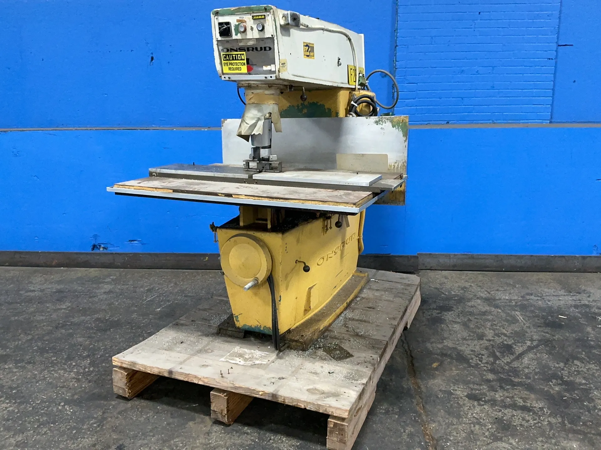 Onsrud, Pin Router, 36" x 48" table, 240 V.