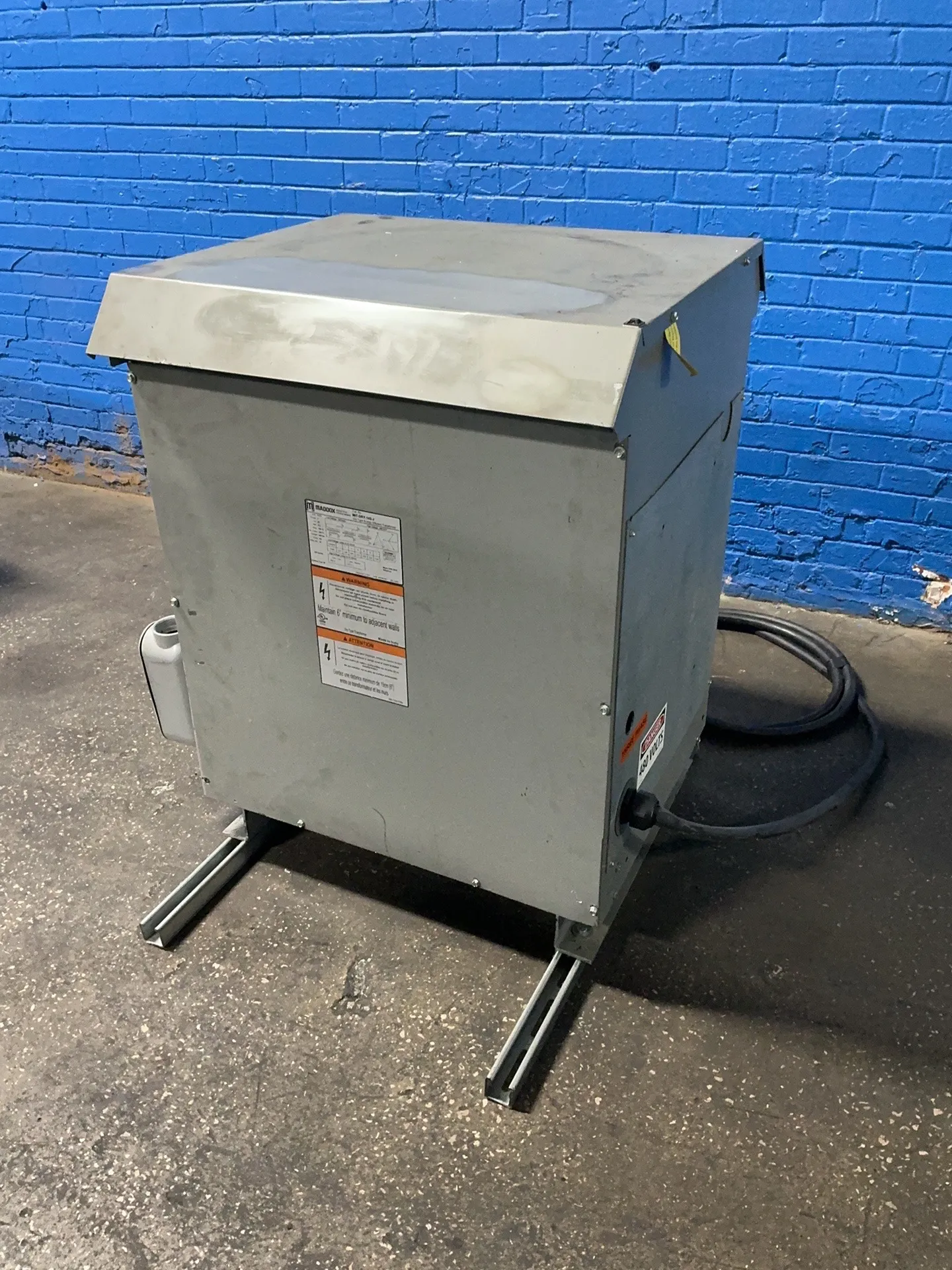 112.5 KVA 480Y/277 Primary, 240 Delta Secondary, Maddox, Dry Type Energy Efficient Transformer, 3 Phase
