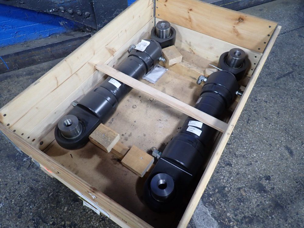 Hawe Hydraulik, Wind Turbine Blade Switch Cylinder, spherical rod eyes, linear transducer, hydraulic port