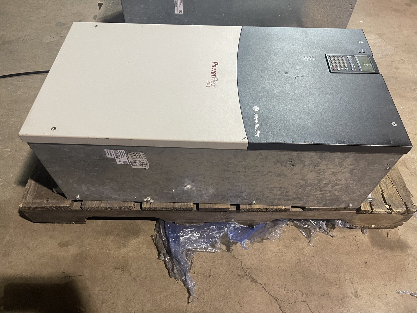 200 HP Allen-Bradley #20BD248A3ANNAND0, PowerFlex 700 AC Drive, Series B
