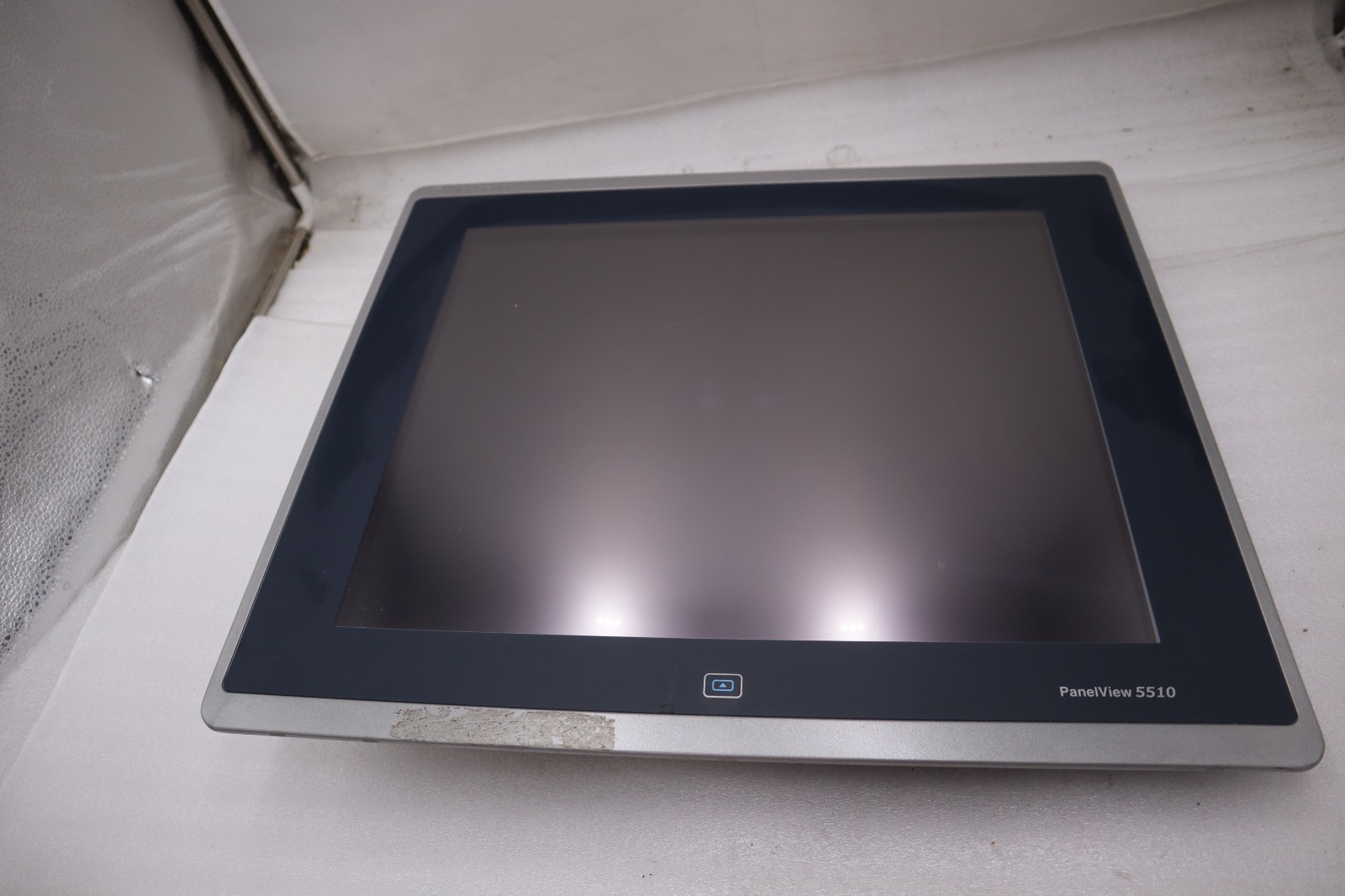 Allen-Bradley #2715P-T19CD, PanelView 5510 Operator Interface Panel, Series A, 24 VDC (2 available)