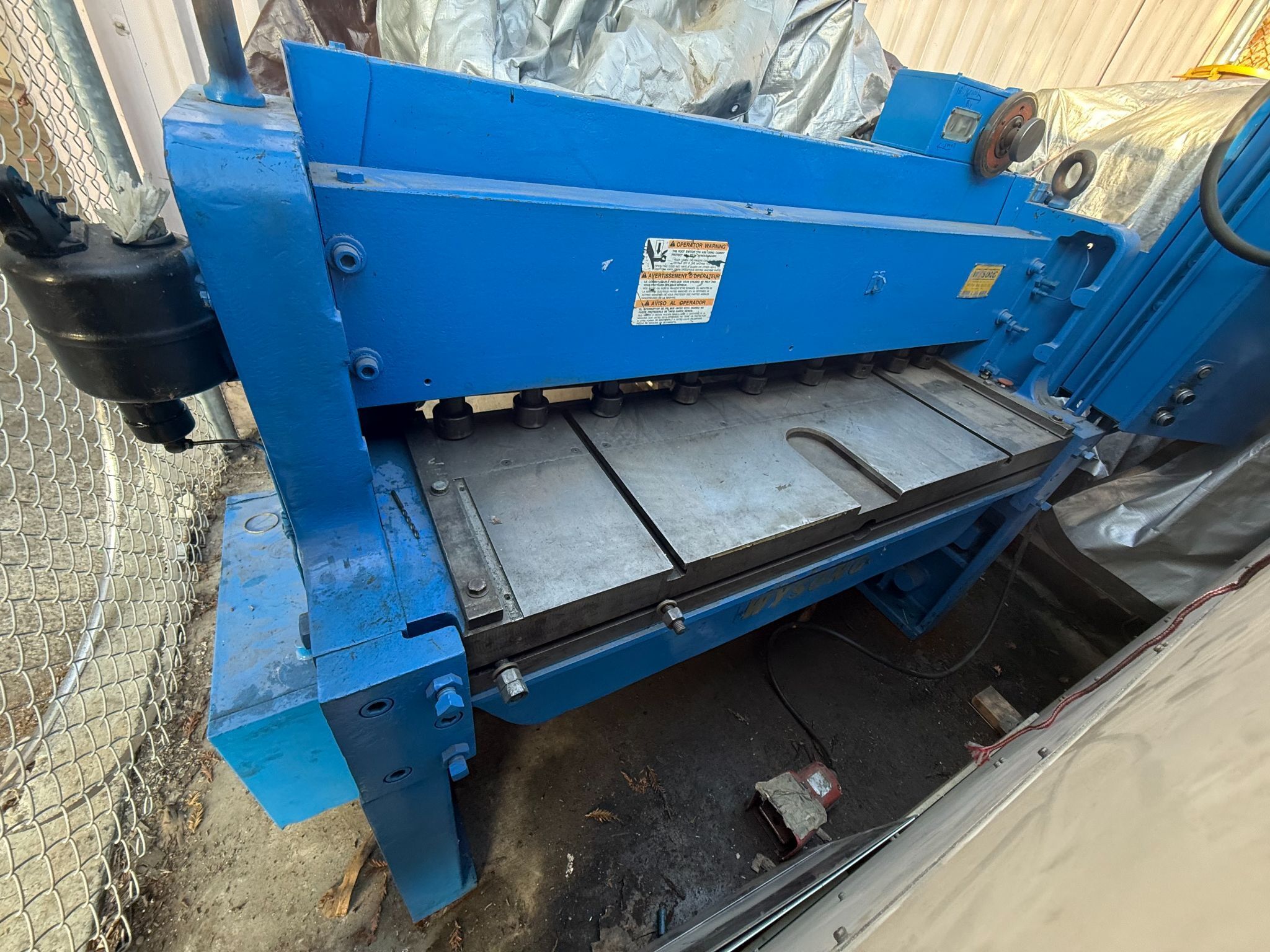 10 gauge x 4.3' Wysong #1052, Mechanical Power Squaring Shear, 52" cutting length, 5 HP, 60 SPM, power back