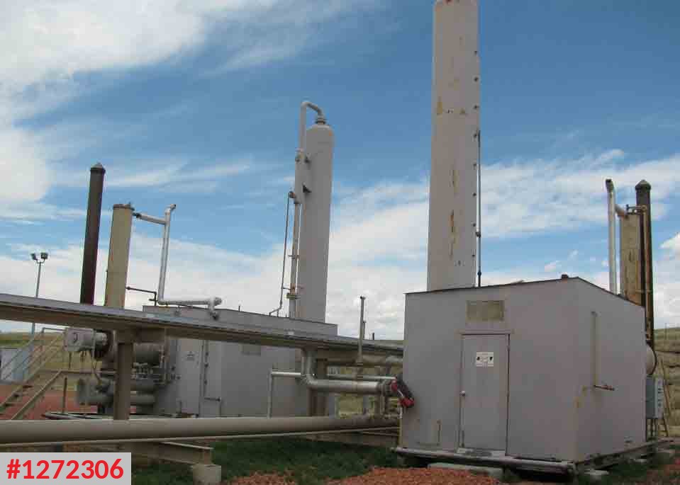 Natural gas dehydrator plant, 30 MM SCFD, 1440 psi (2 available)