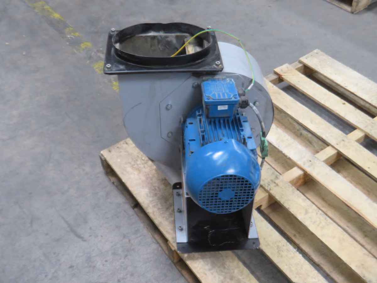 WEG #1035624919, centrifugal blower w/ 3 KW WEG motor, 50/60 Hz