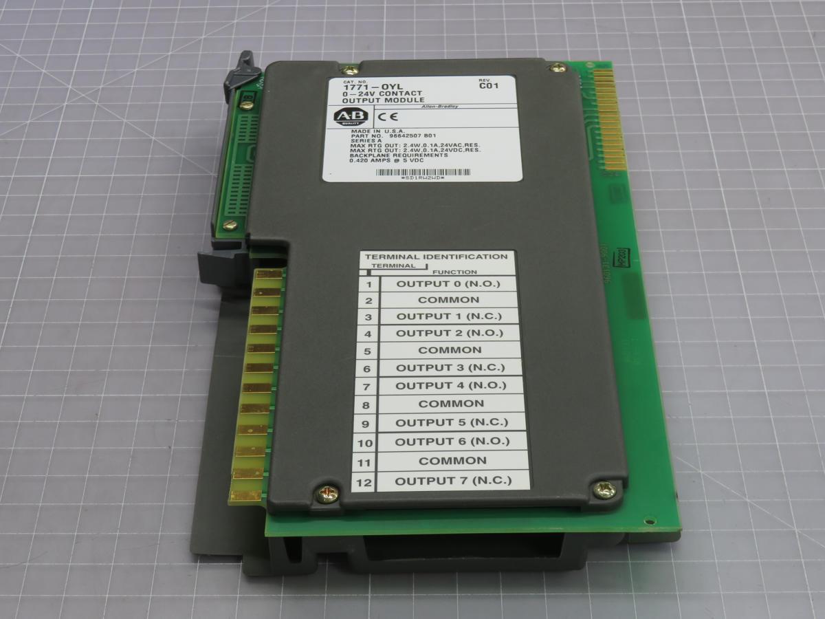 Allen-Bradley #1771OYL, output module, 24 Volts AC/DC