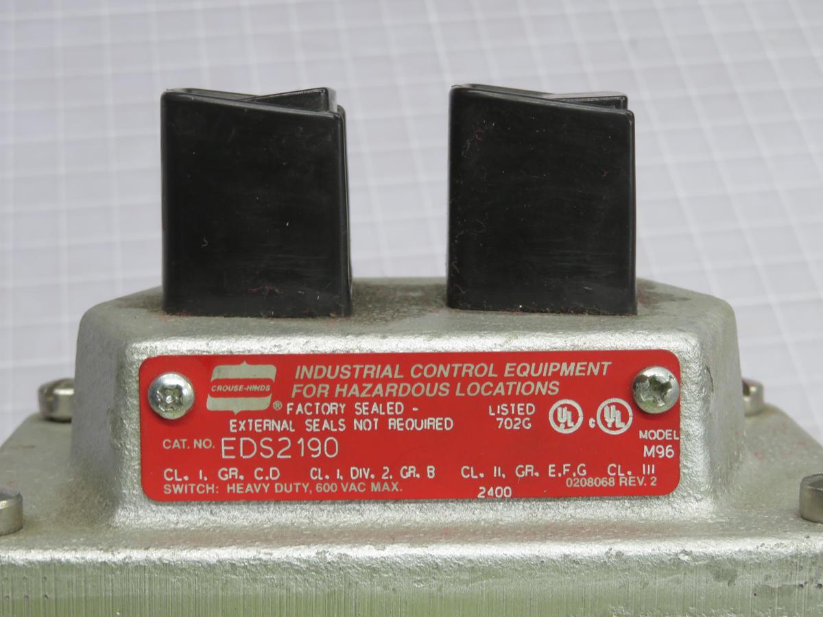 Crouse-Hinds #EDS2190, hazardous location control station, 2 pushbuttons