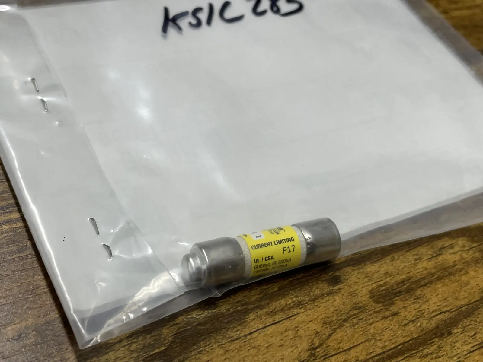 15 Amp Vilter #3090LP2, Class CC fuse, LPCC15