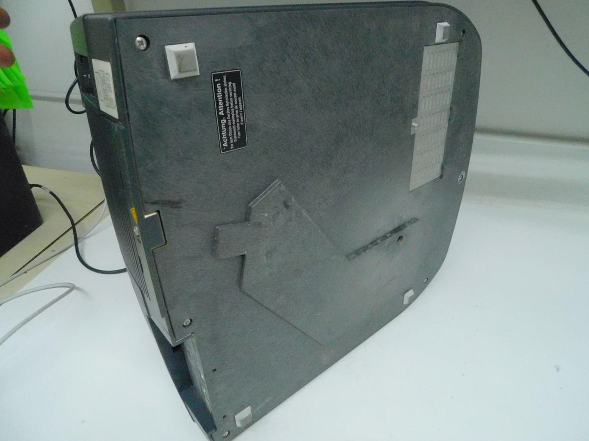 Hach #DR 5000, spectrometer, visible lamp 1076 hours, UV lamp 578 hours, AS IS