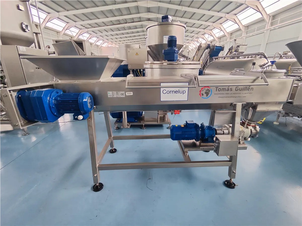 10.6 cu.ft. Boema, continuous horizontal mixer, Type Manually operated, 300 L, twin concentric augers