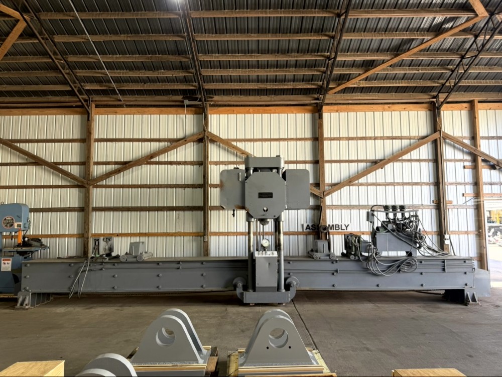 400 Ton, Drillco, traveling head straightening press, 15" stroke, 9" Shut Height, 24" DL, 10000 psi, 30' OA
