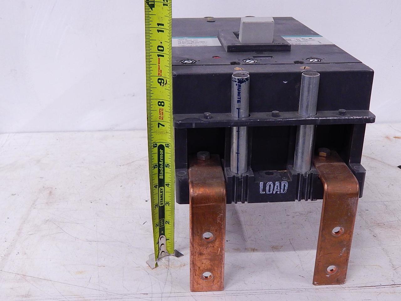 800 Amp, General Electric #TKM826F000, circuit breaker, 2 Pole, 600 Volts AC, 250 Volts DC