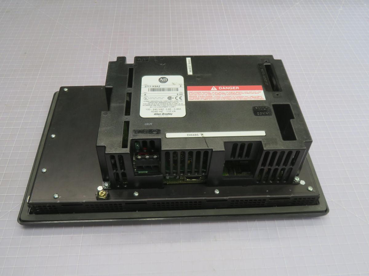 Allen-Bradley #2711-K9A2, PanelView Standard, LCD monocromática de 9", teclado, NEMA 4X