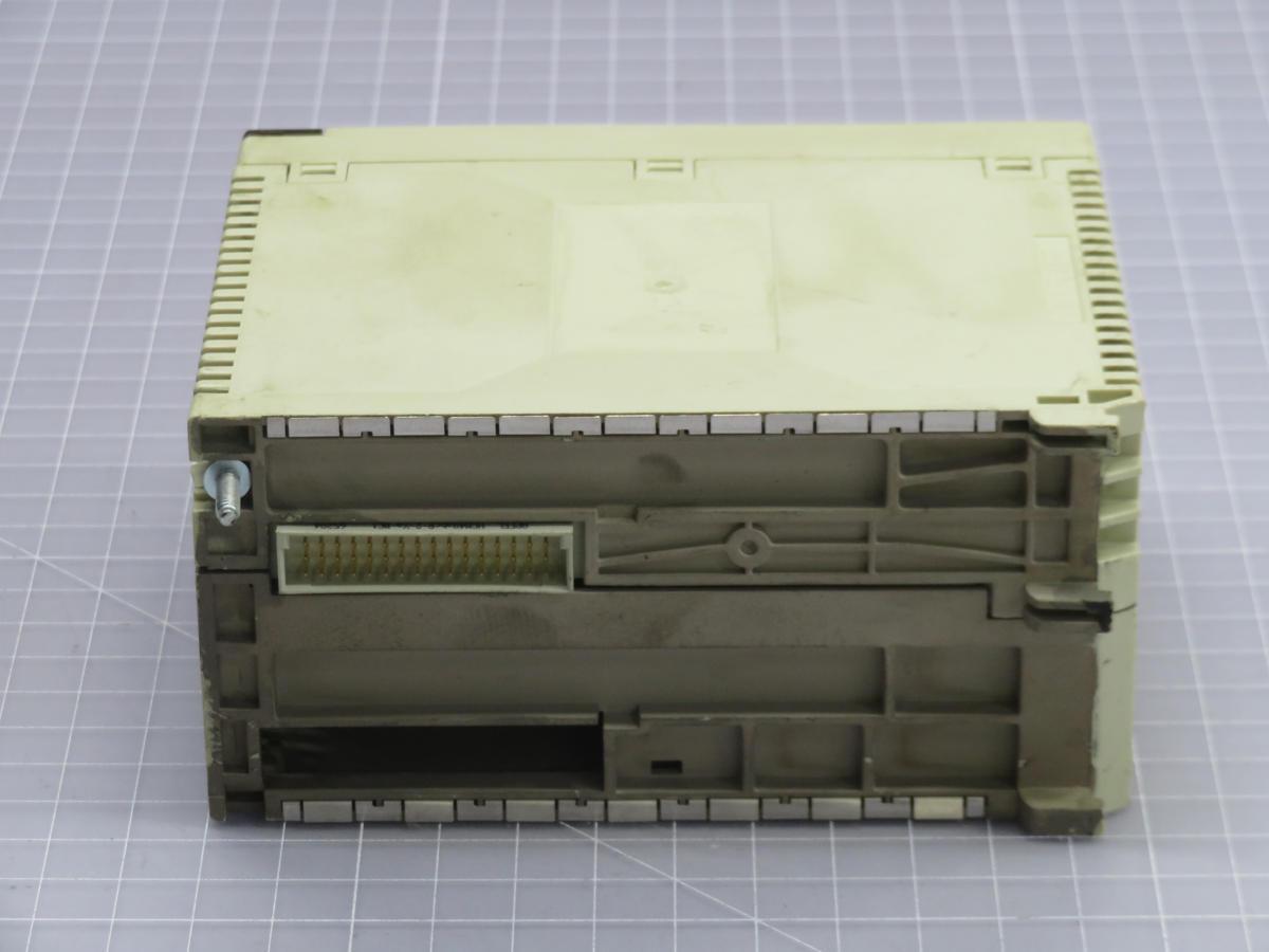 Schneider Electric #TSXP57353AM, módulo/rack PLC, 1024 E/S