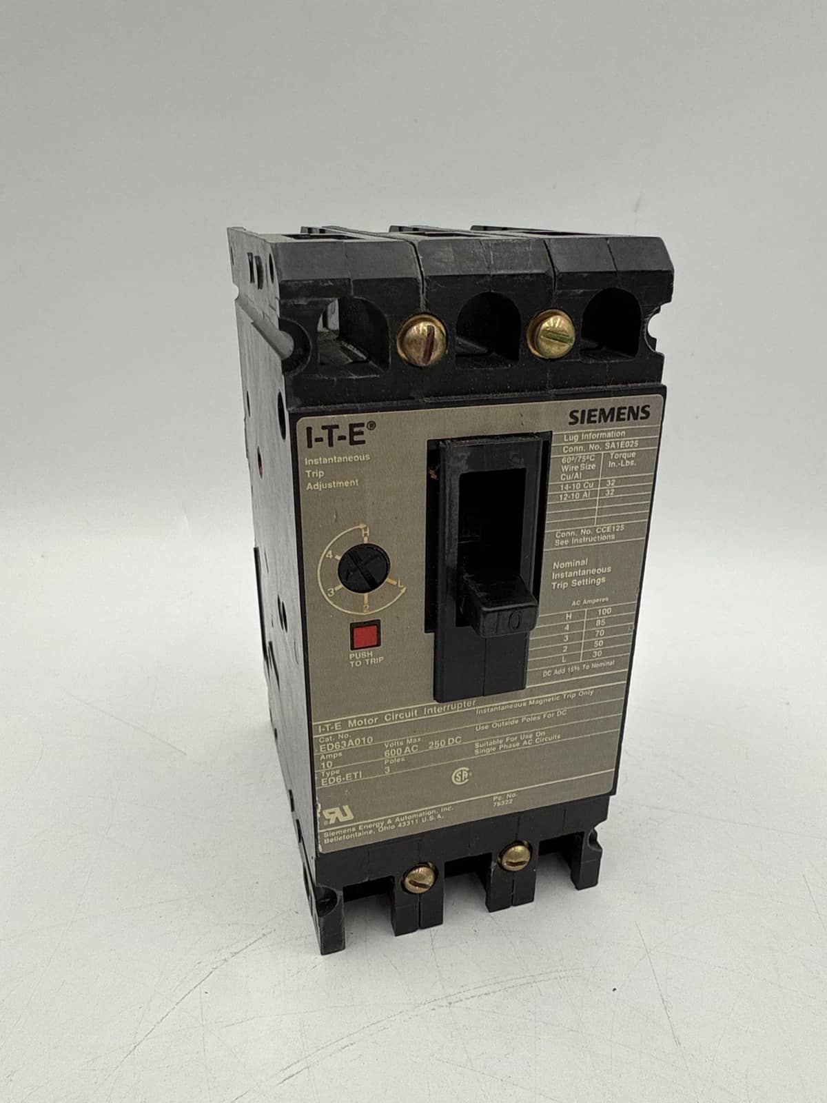 10 Amps, ITE #ED63A010, Circuit Breaker, 3-Pole, 600 Volts, Bolt-On