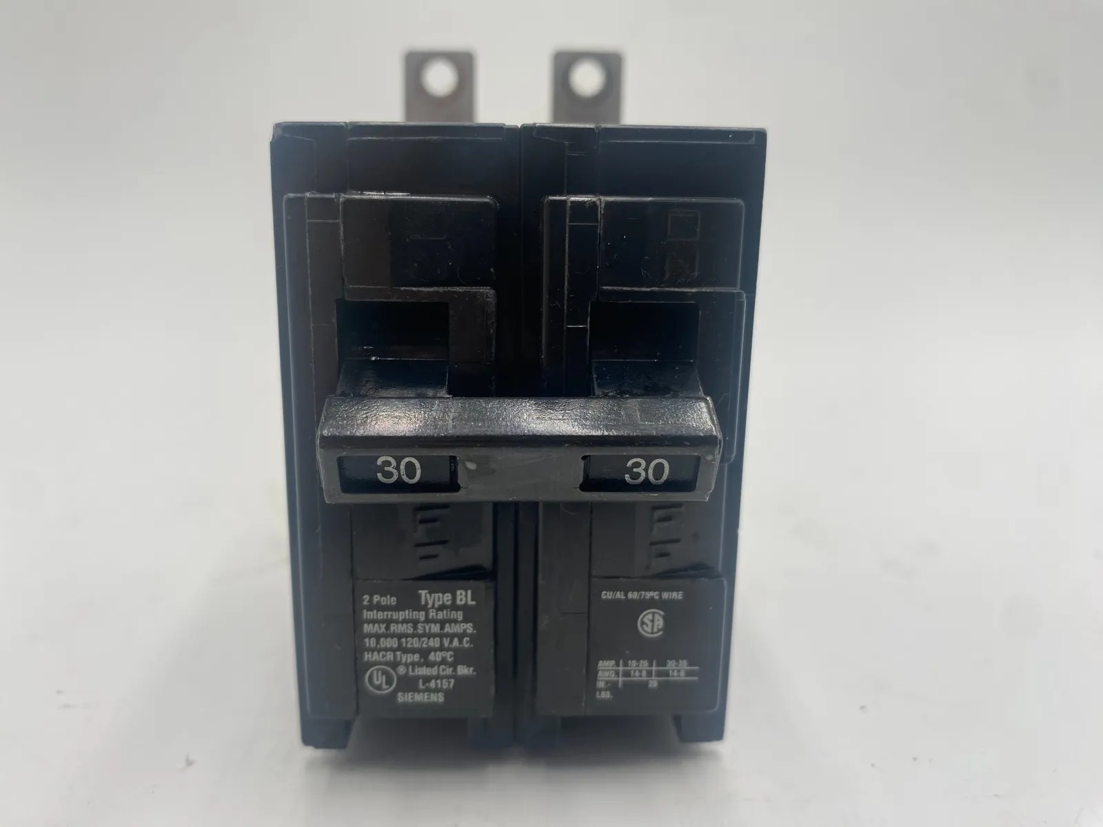 30 Amps, Siemens #B230, Circuit Breaker, 3-Pole, 240 Volts
