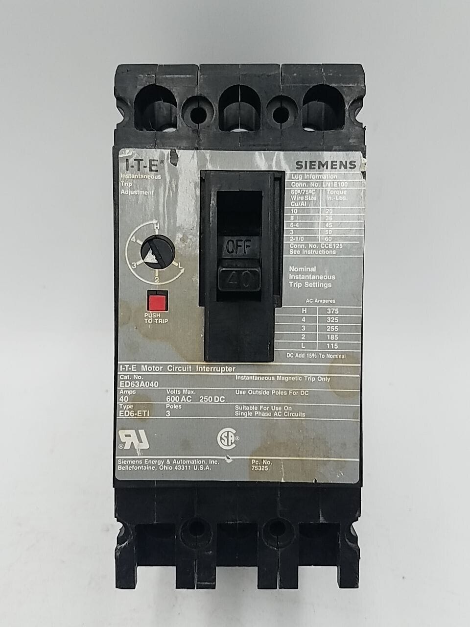 40 Amps, Siemens #ED63A040, Circuit Breaker, 3-Pole, 600 Volts, Bolt-On