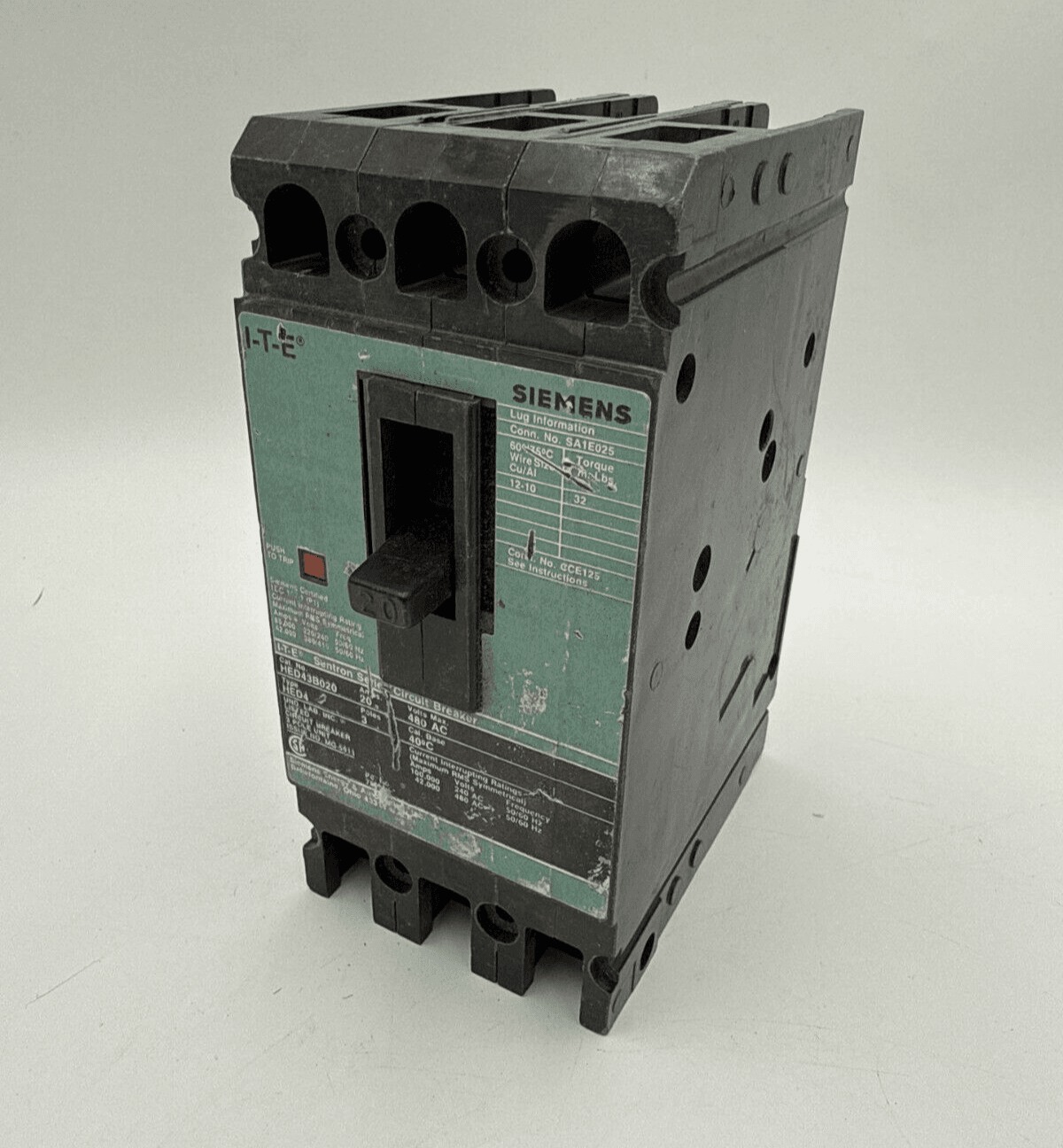 20 Amps, Siemens #HED43B020, Circuit Breaker, 3-Pole, 480 Volts, Bolt-On (2 available)