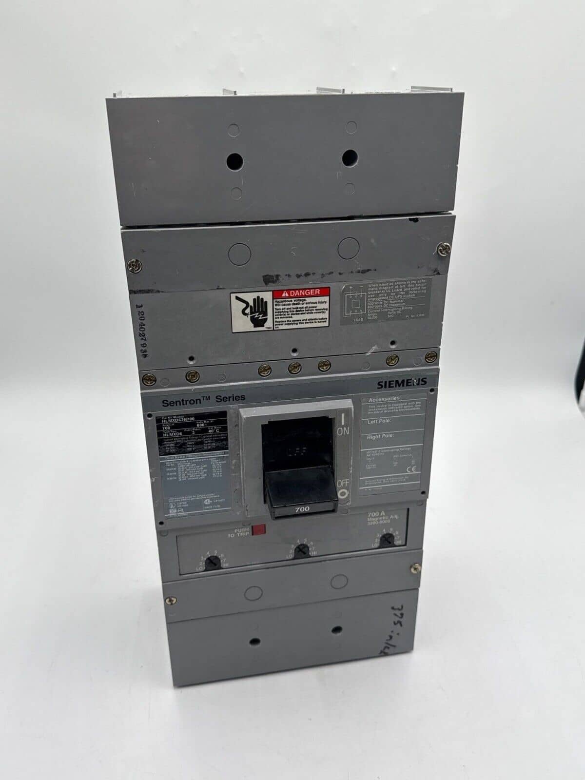 700 Amps, Siemens #HLMXD63B700, Circuit Breaker, 3-Pole, 600 Volts