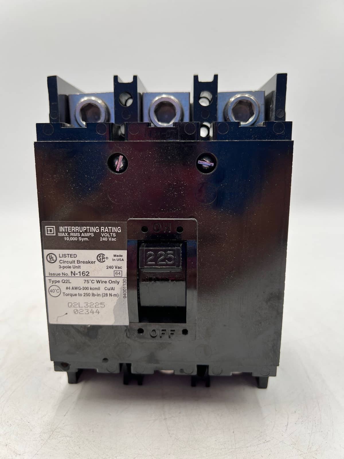225 Amps, Square D #Q2L3225, Circuit Breaker, 3-Pole, 240 Volts, Lug to Lug