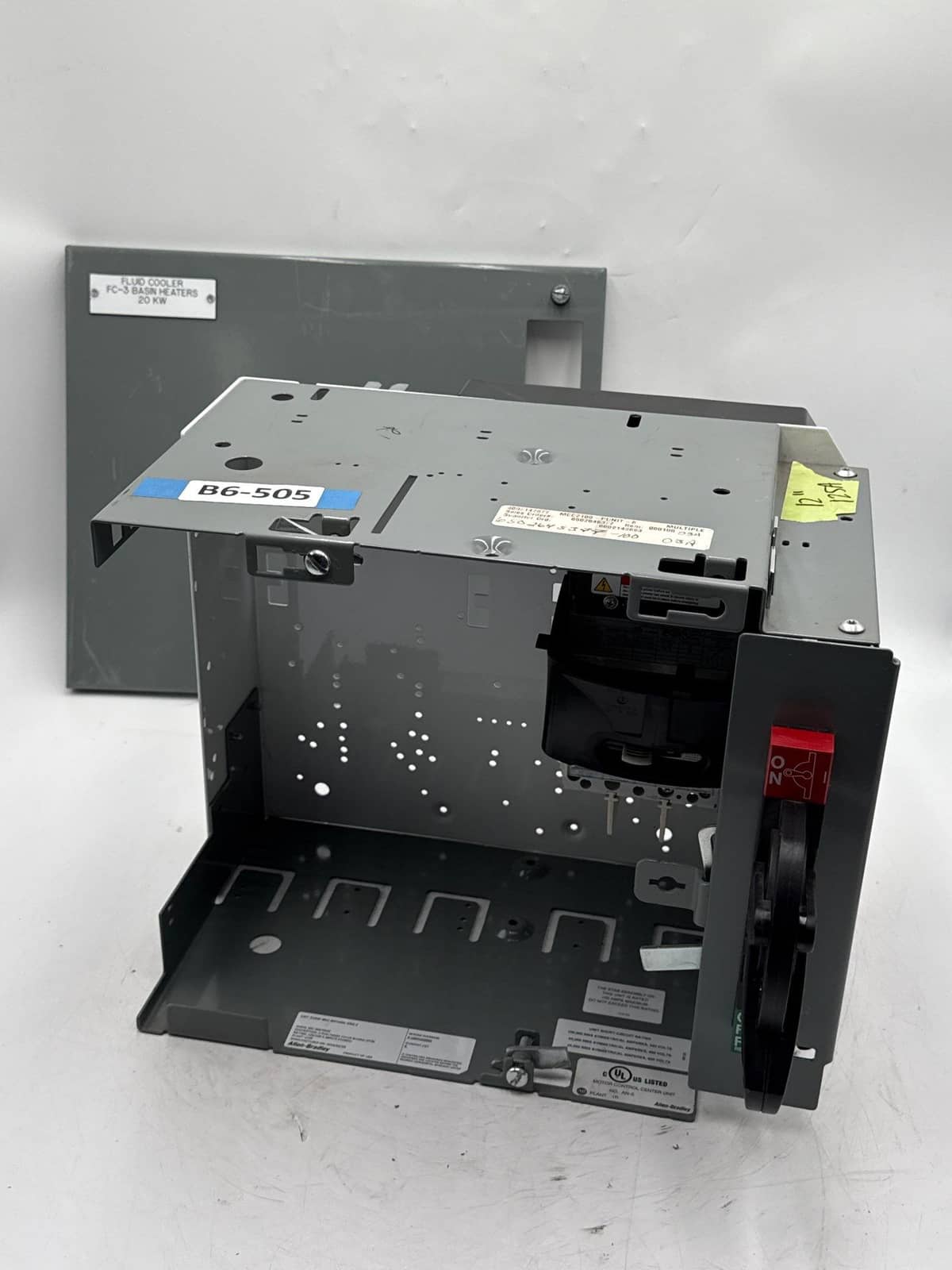 Allen-Bradley #2100, 12", 125 A, Cajón de alimentador para CCM 140G-H6X3 Interruptor, NUEVO