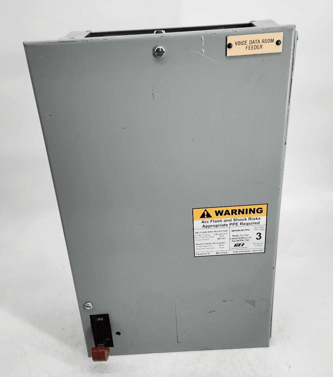 General Electric #GEMCCFUSE200A, 200 Amp, 24" Feeder MCC Bucket 8000 Series