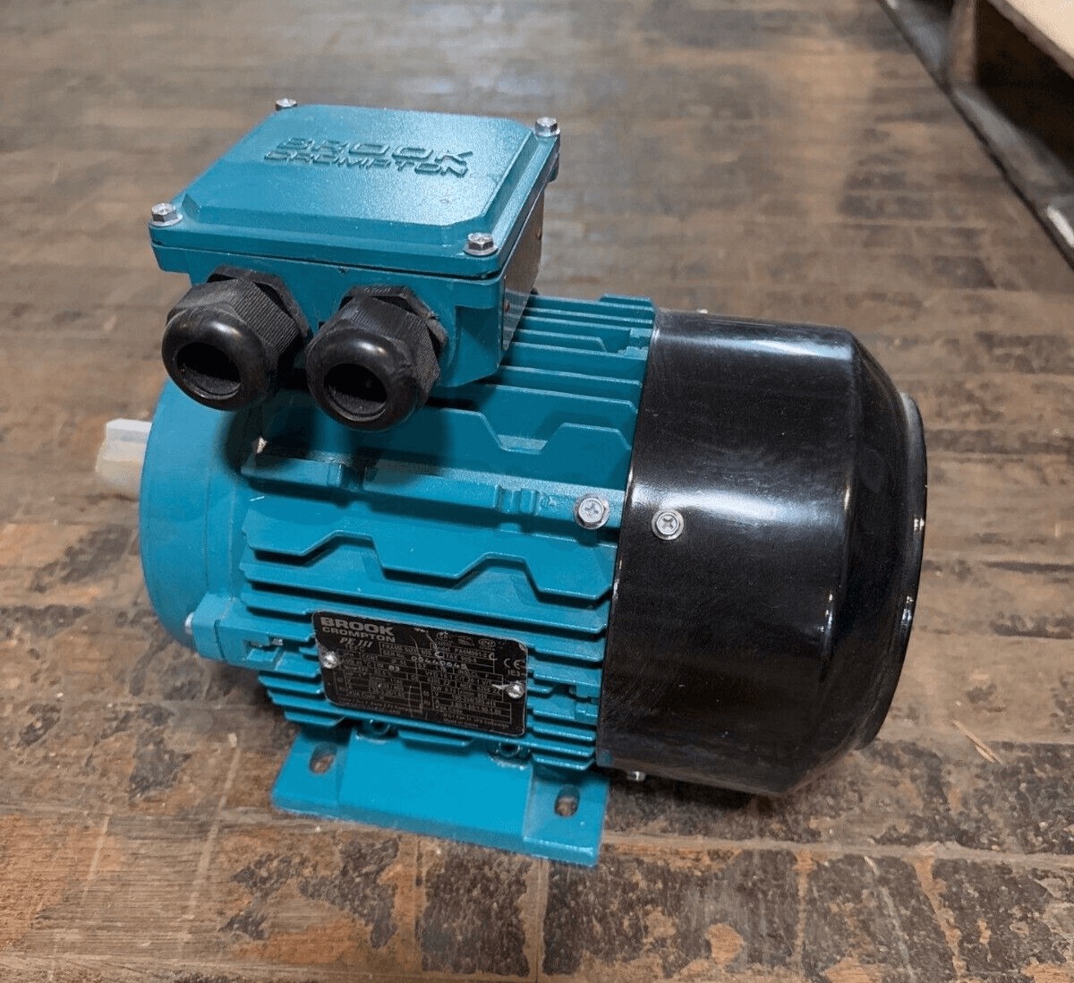 1 HP 1145 RPM Brook Crompton #PA6M001-2C, Frame 90SC, 3PH, 208-230/460 Volts, NEW