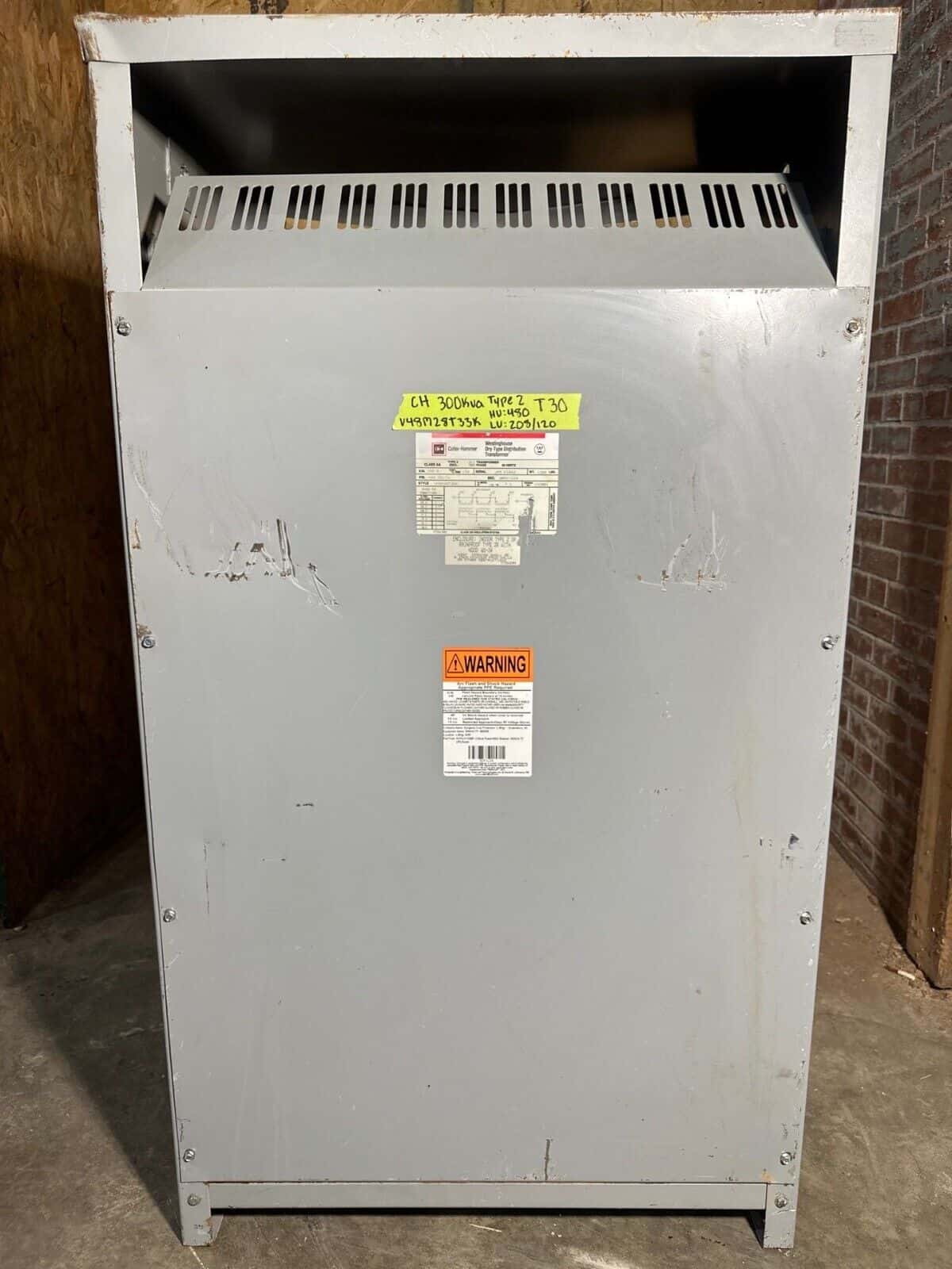 300 KVA 480 Primary, 208Y/120 Secondary, Cutler-Hammer #V48M28T33K, Dry Type Transformer, 3 Phase