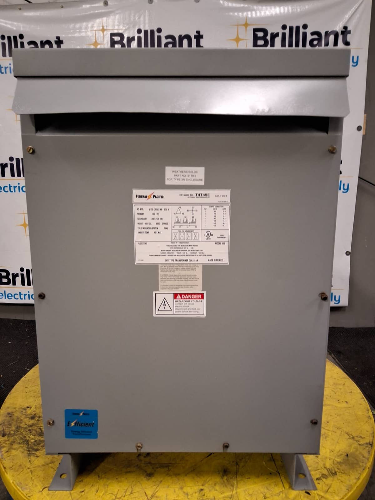 Transformador tipo seco de 45 KVA, primario 480, secundario 208/120, Federal Pacific #T4T45E, NEMA 3R, reacondicionado
