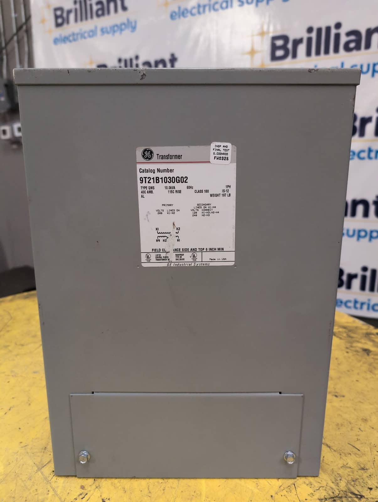 10 KVA 208 Primary, 120/240 Secondary, General Electric #9T21B1030G02, Dry Type Transformer, 1 Phase, NEMA 3R