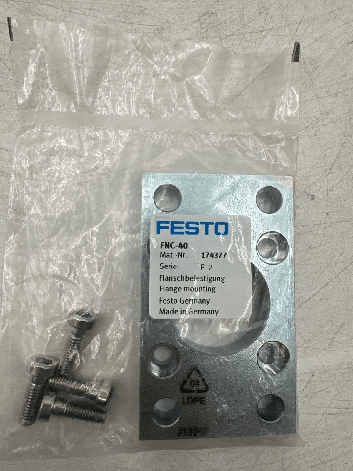 Festo #FNC40, FNC-40 Dsbx, DNC, ACCESSORIES, Standard Range, Flange Mounting, NEW