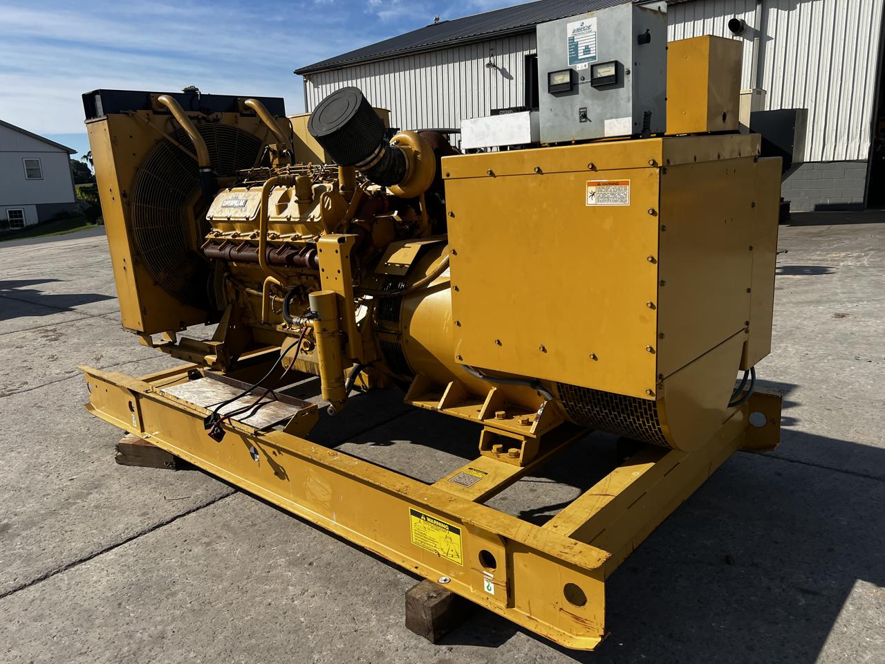 500 KW Caterpillar #3412, Diesel Generator Set, 277/480 Volts, 749 HP @ 1800 RPM, SR-4B generator end