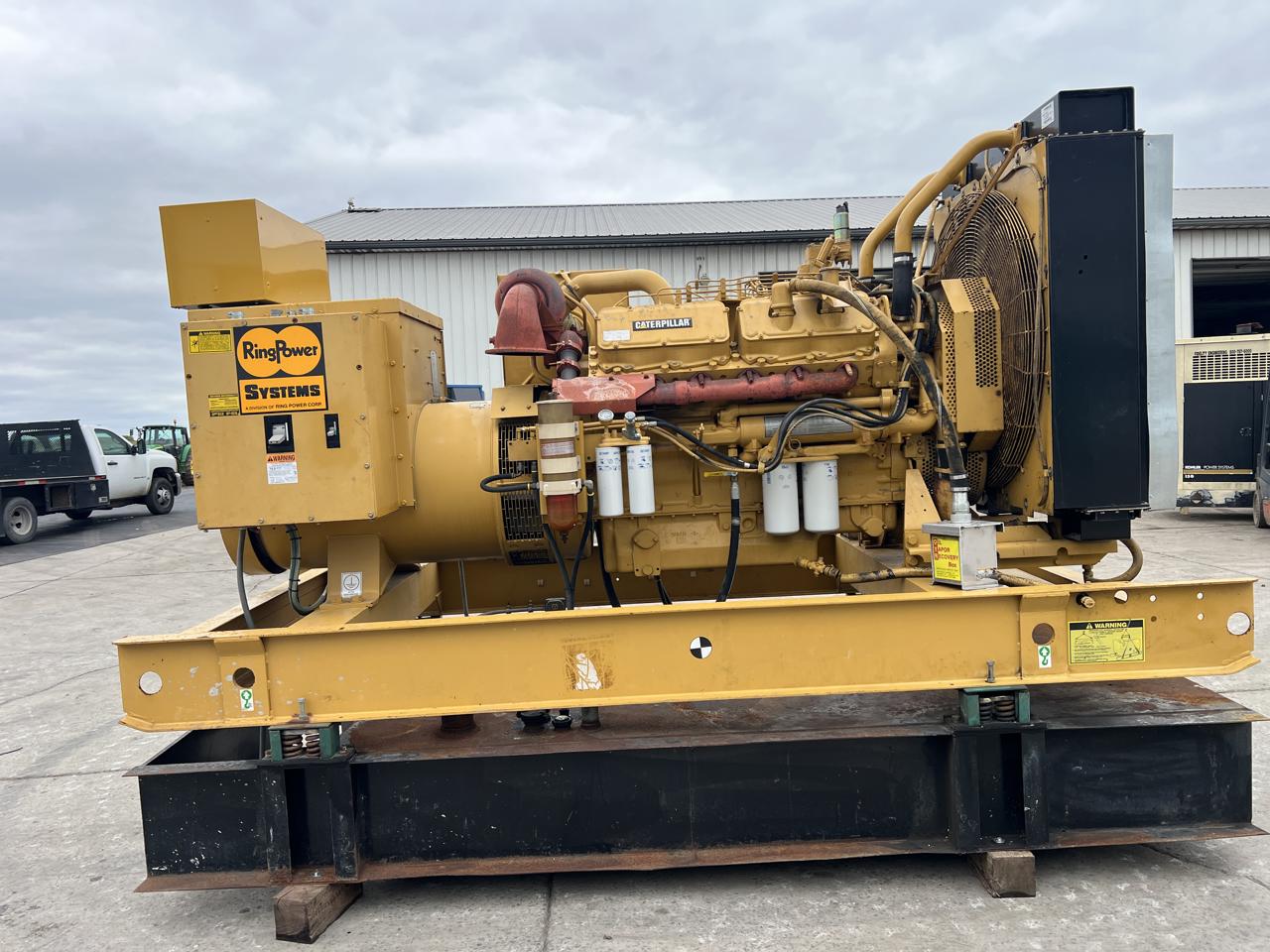 500 KW Caterpillar #3412, Diesel Generator Set, 277/480 Volts, 749 HP @ 1800 RPM, SR-4B generator end