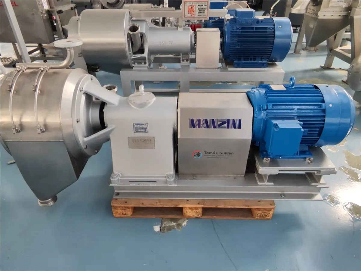 Manzini #TE 30, Single Turbo Extractor / Finisher, 30,000 kg/hr, 55 KW, 3,307 lb.
