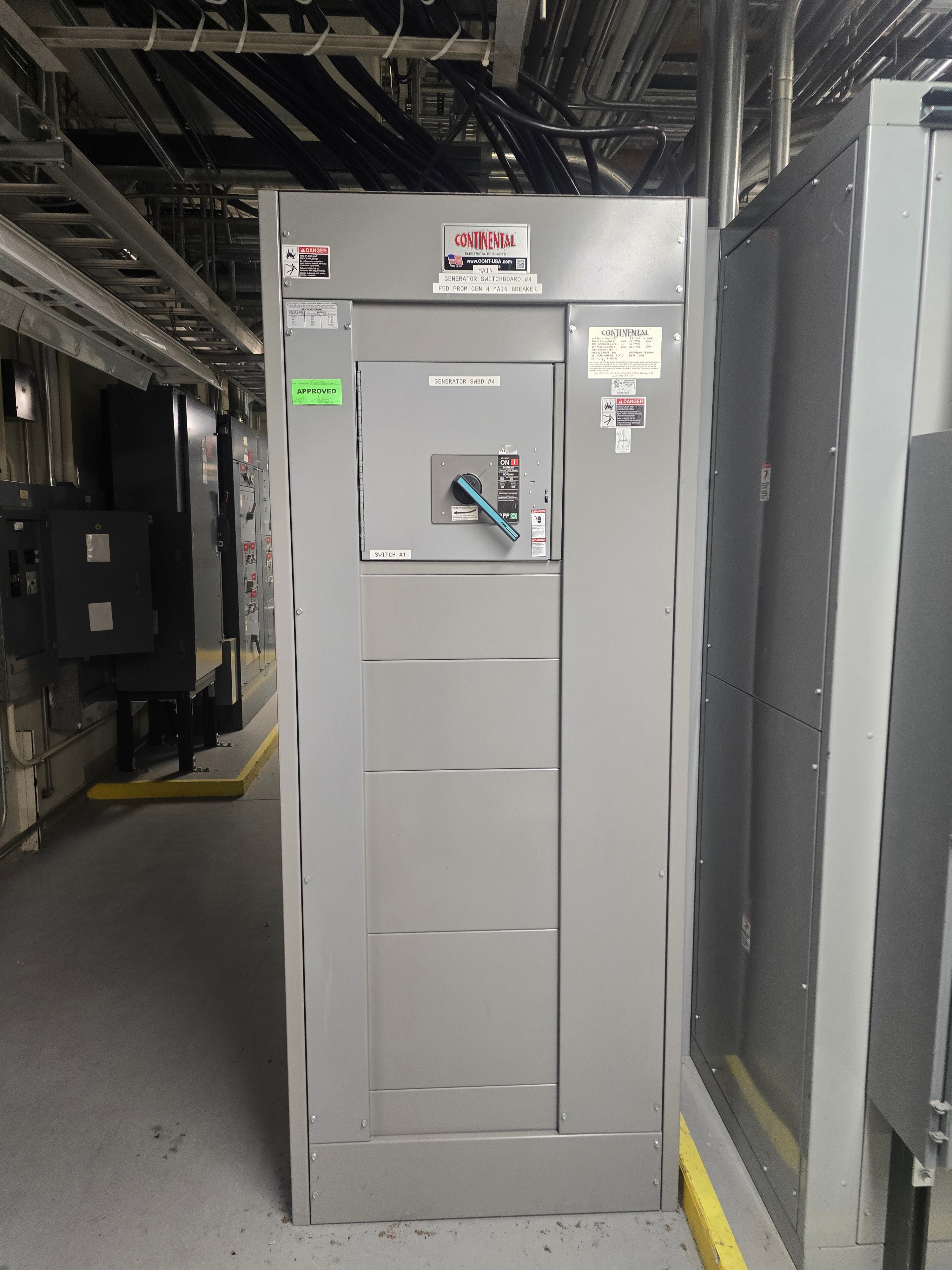 3000 Amps, Continental, Switchboard Section, 2000 Amp section bus, 480Y/277 Volts, 3 phase, 4 wire, 65kAIC