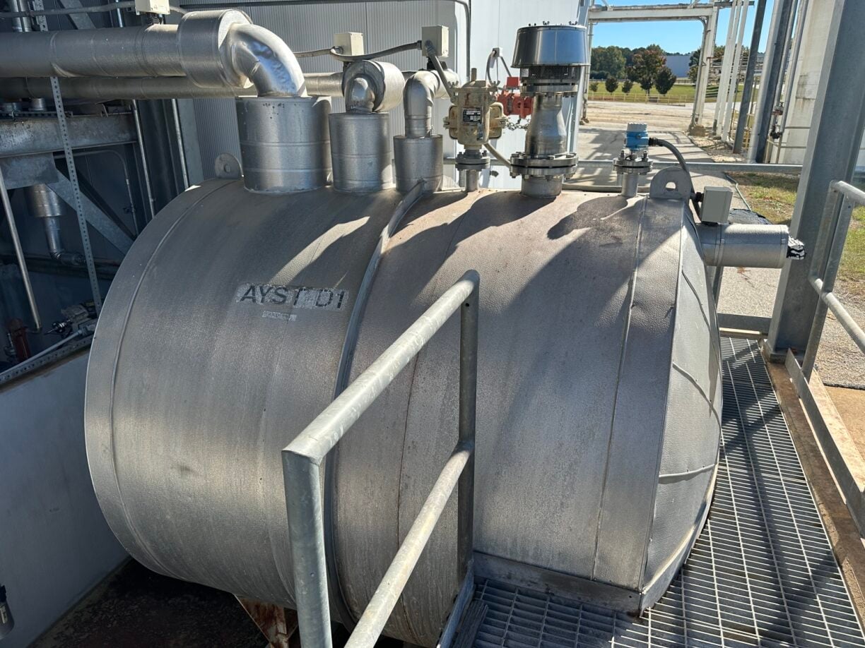 1982 gallon Savannah Tank, 304 Stainless Steel Horizontal Tank, 7' diameter x 6' 3" straight side, 2 psi/FV @