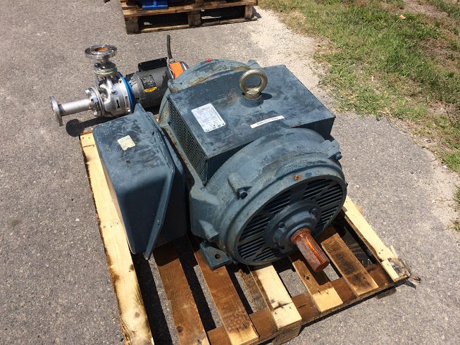 125 HP 3575 RPM Marathon #404TSTDC6001, Frame 404TS, Globetrotter, 480 Volts, 99 amps, 1.15 service factor, 3