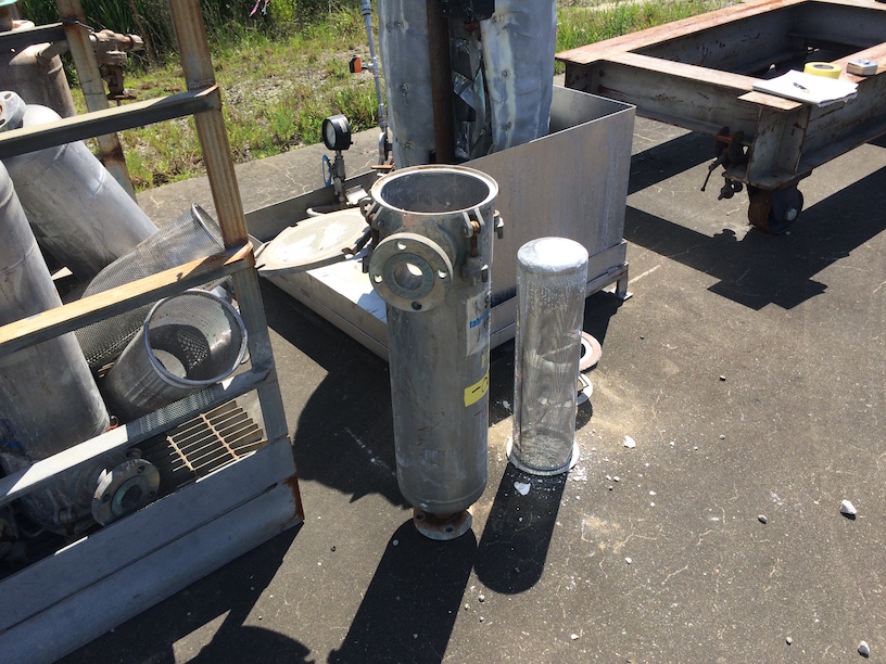 R-P Products #CF8, Stainless Steel Bag Filter, 7" diameter x 24" deep, 150 psi @ 220°F, 2" inlet/outlet (3
