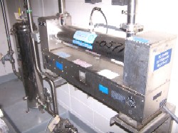 Aquafine #CSL-6RTRI-C, Unidad de desinfección UV, (6) lámparas UV, 60 GPM agua dulce, 78 GPM agua de ósmosis inversa, 118 V.