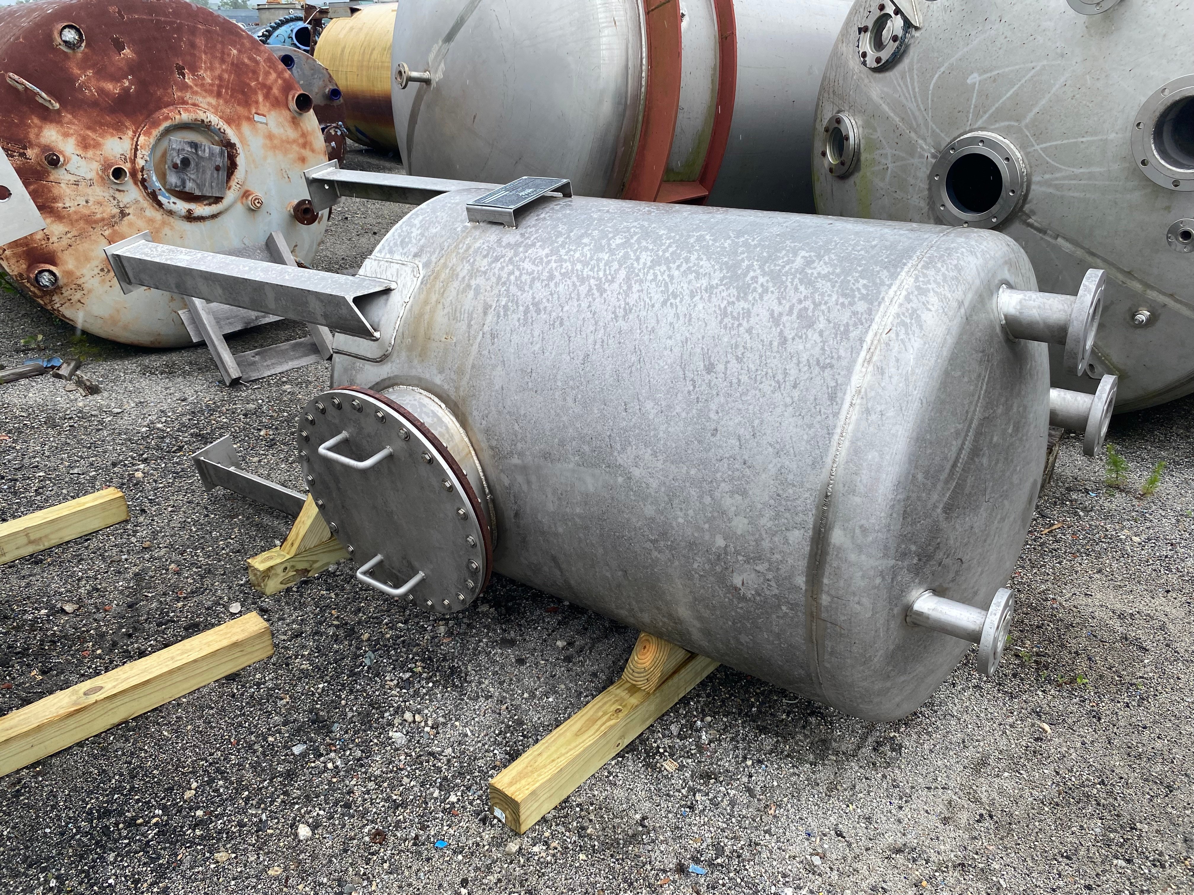 325 gallon Crown Iron Works, 304L Stainless Steel Vertical Tank, 42" diameter x 52" straight side, dished