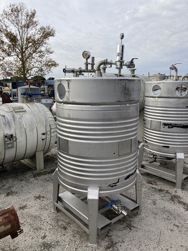 200 gallon Sharpsville Container, Stainless Steel Portable Tank, 800 liter, 40" diameter x 36" straight side