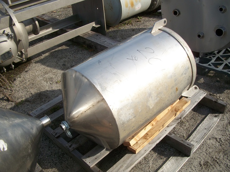 50 gallon 316L Stainless Steel Vertical Tank, 22.5" diameter x 30" straight side, 12" cone, sanitary