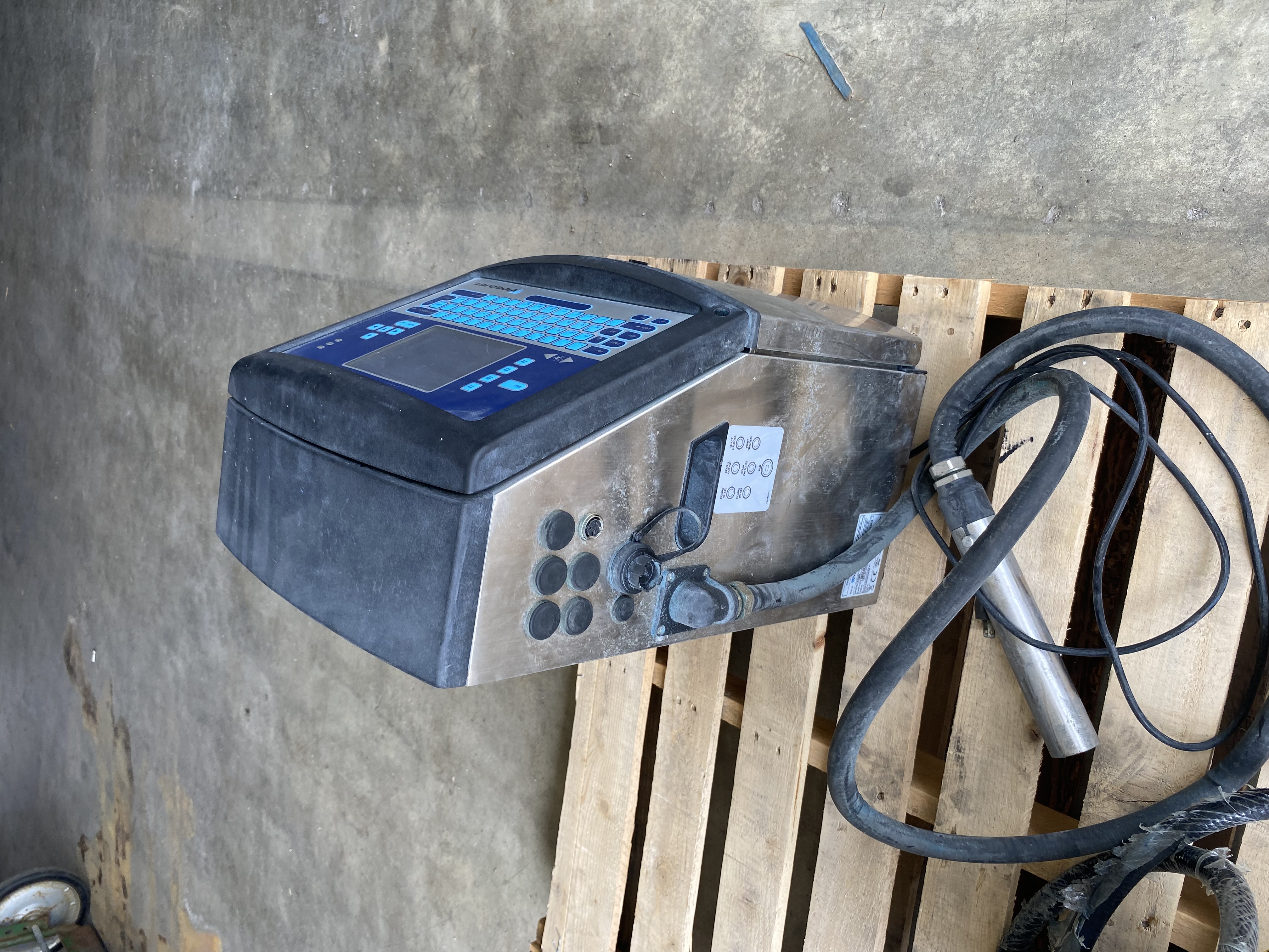 Videojet #1220, Ink Jet Coding Machine, touch screen, 120 V.