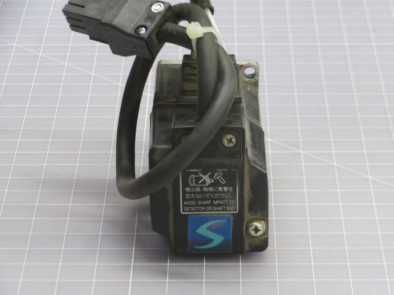 Mitsubishi #HC-MFS13, AC servo motor, 100 W, 3000 RPM (2 available)