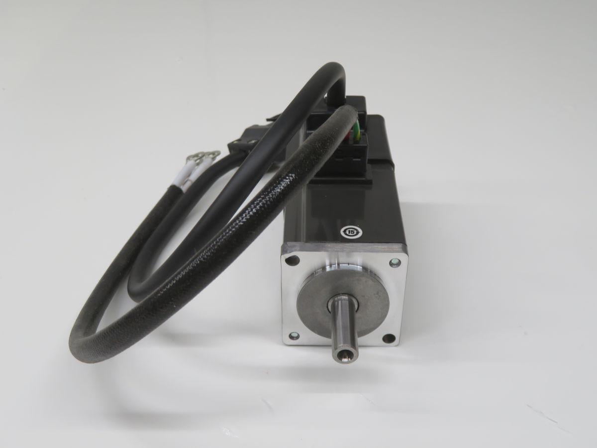 Mitsubishi #HC-MFS13, servo motor, 100 W, 3000 RPM, 0.96 Nm