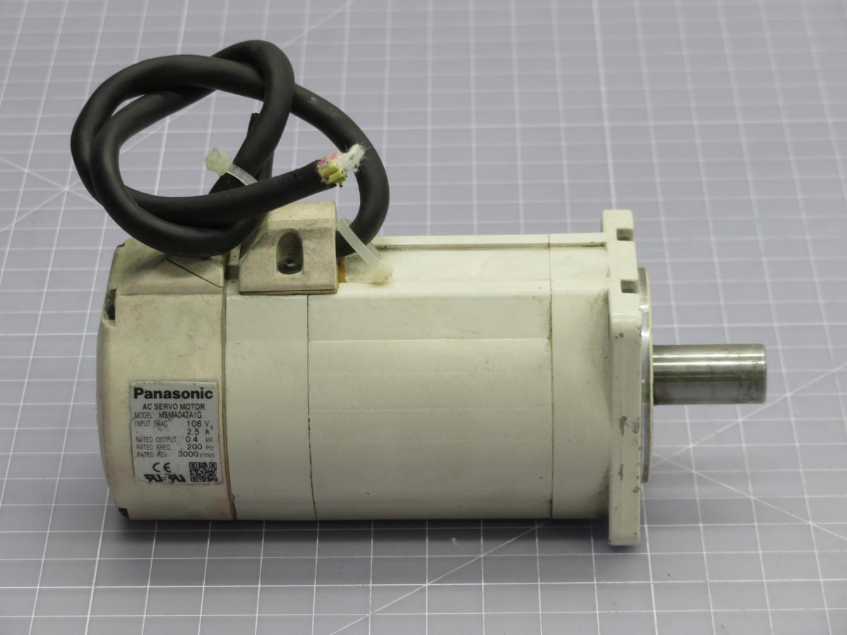 Panasonic #MSMA042A1G, AC servo motor, 0.4 KW, 3000 RPM