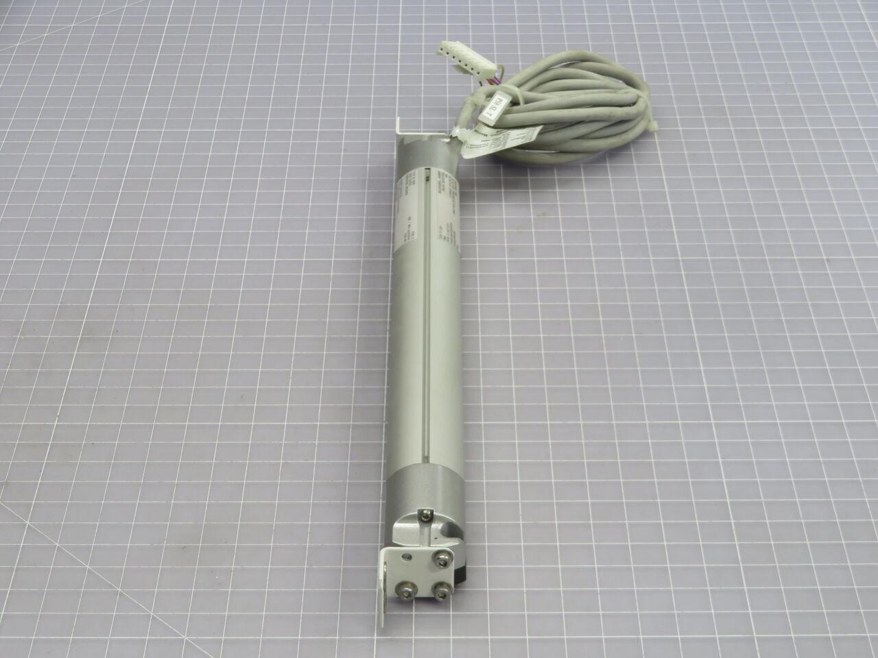 Keyence #SL-C16HT, light curtain transmitter, 16 beam, 300 mm