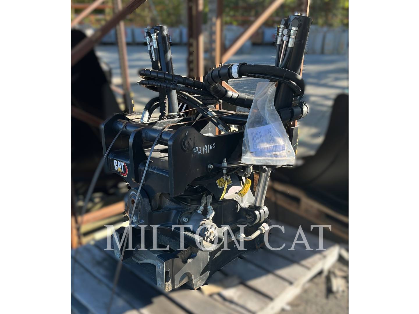 Caterpillar 320/323/325 TRS18 ROTATOR S70-S70 W/ GRAPPLE MODULE, Grapple, S/N: J2G01236, 2022