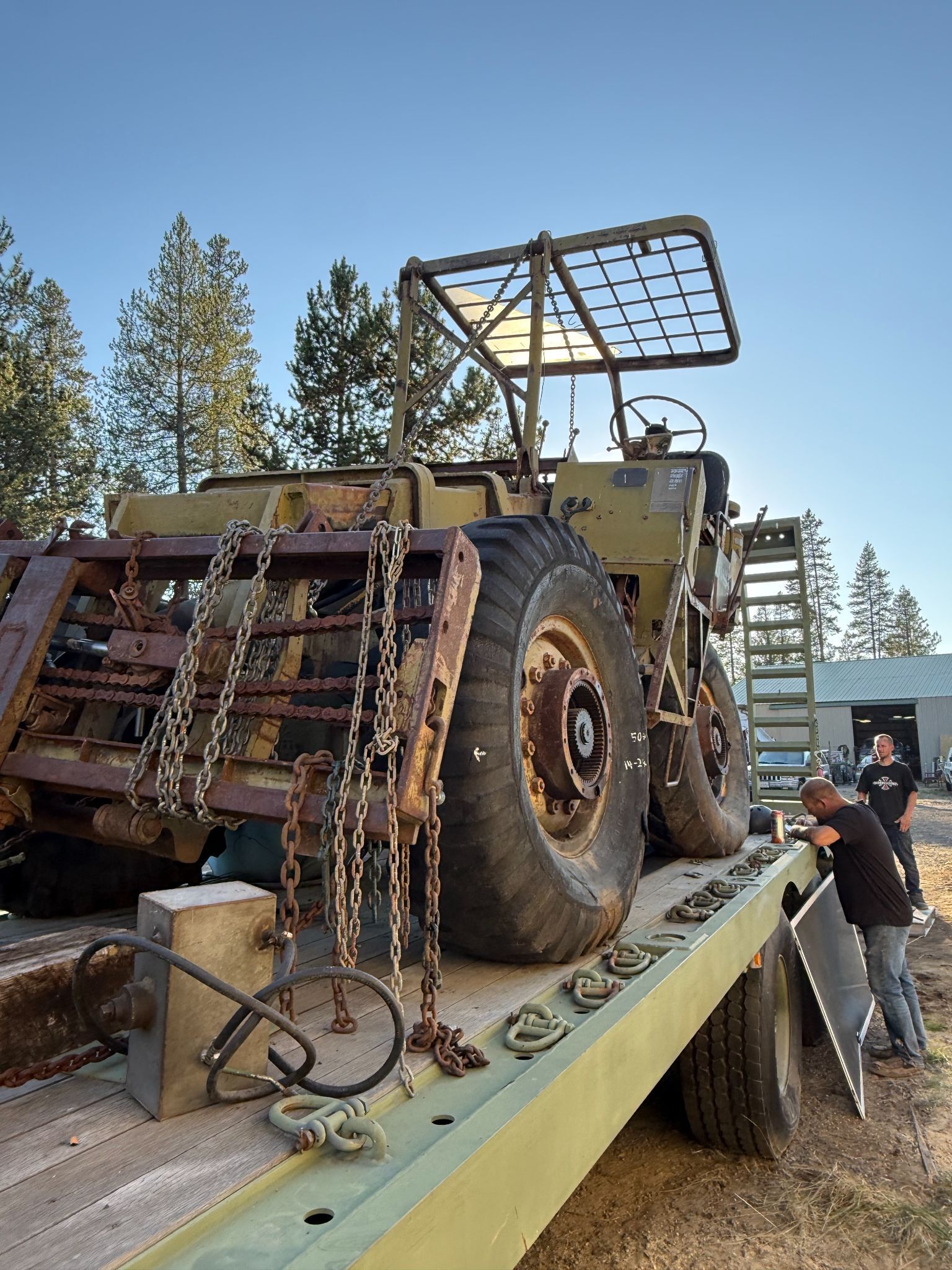Military Stake Semitrailer, flatbed, tandem axle, front stowage box, 1976