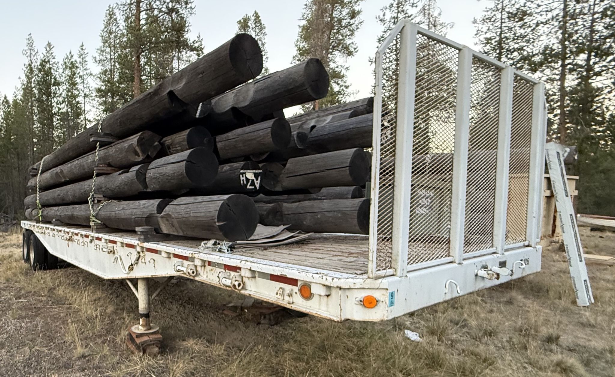 Utility Flatbed Semi Trailer, tandem axle, 80,000 lb. GVWR, headache rack, 40' L, 1976